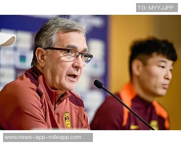 伊万谈教练压力:舆论与球迷是职业挑战,无法承受者不适合执教 伊万谈教练压力:舆论与球迷是职业挑战,无法承受者不适合执教